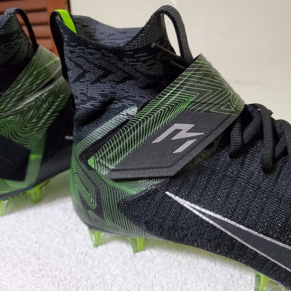 S O L D.....Nike Alpha Menace Elite 2 flyknit football cleat - Picture 6 of 15